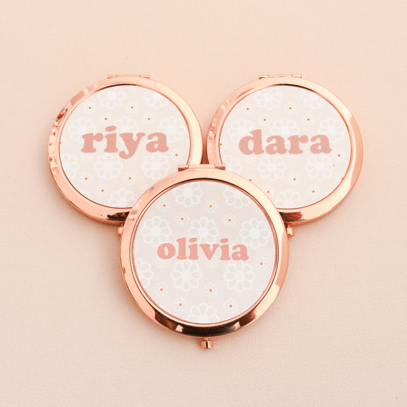 Personalized Daisy Compact Mirror 13337