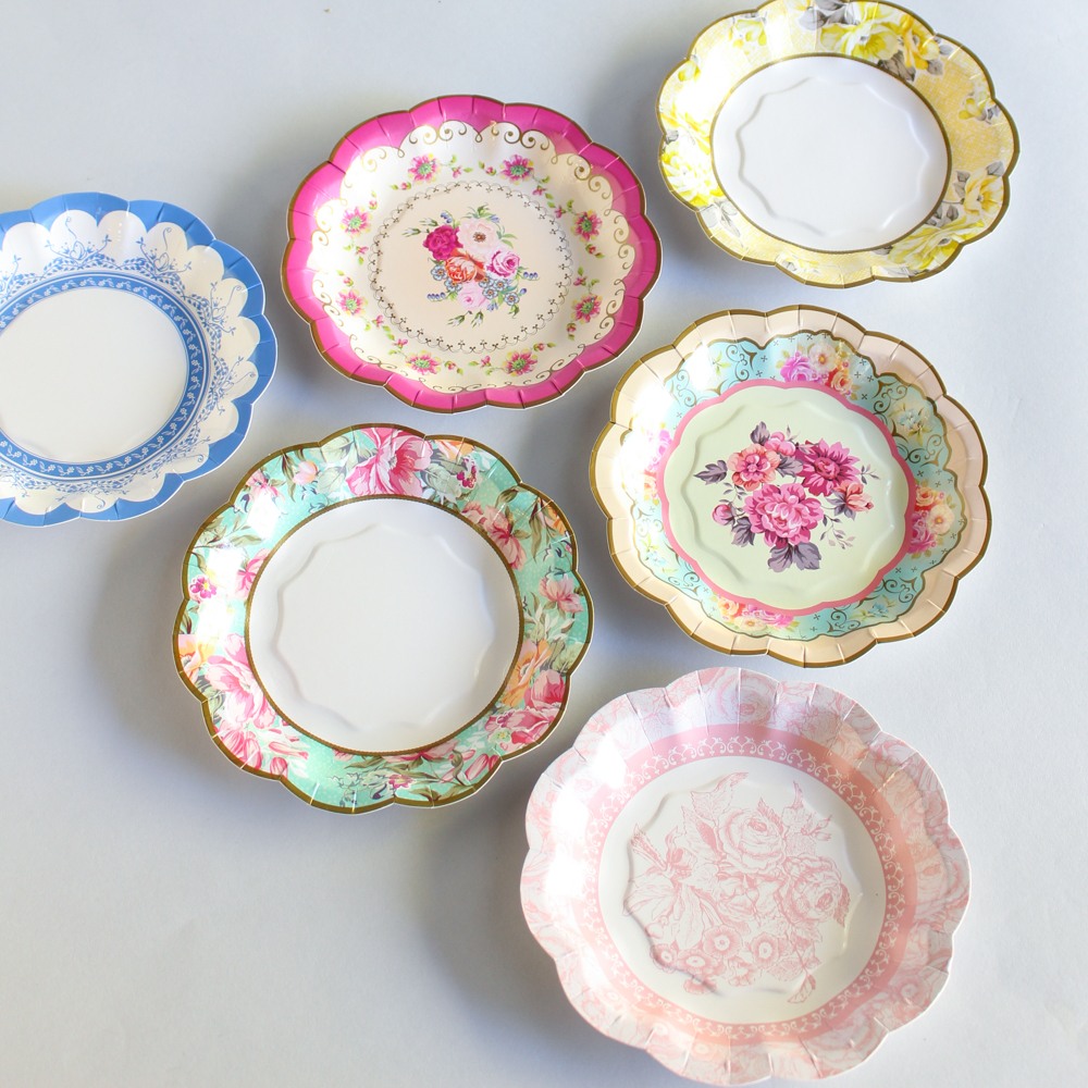 Vintage Pretty Cake Plates 9983