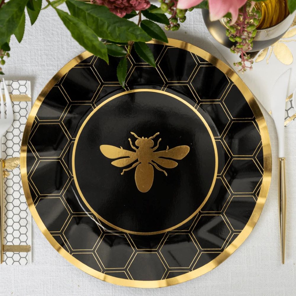 Honeybee Wavy Paper Dinner Plate 13221